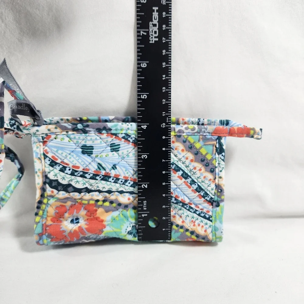 Vera Bradley Citrus Paisley Quilted Zip Case Floral Cotton Makeup Travel Wallet
